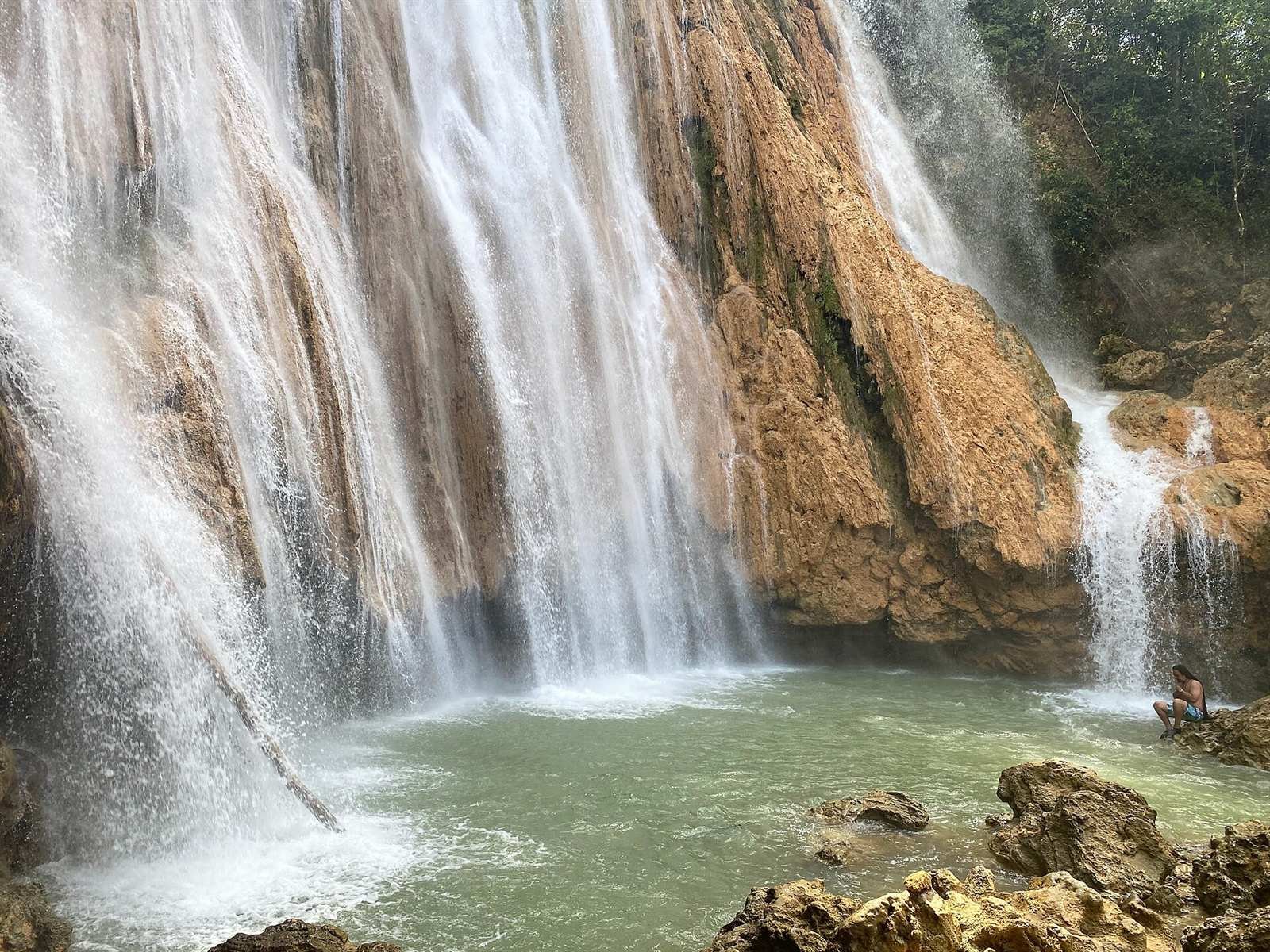 El Limón Waterfall · 11 km